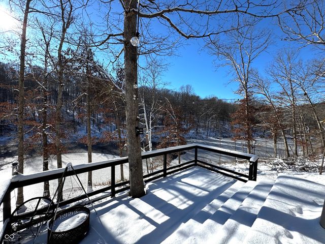 7772 Bellsville Pike, Nashville, IN 47448