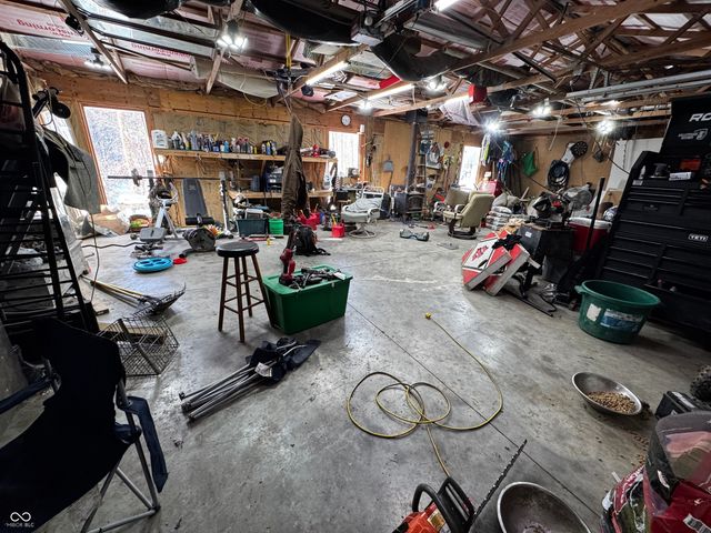 7772 Bellsville Pike, Nashville, IN 47448