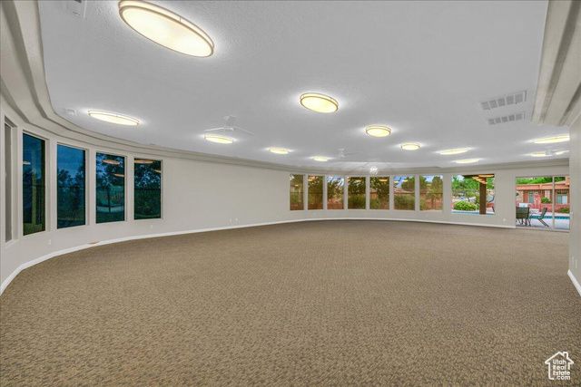 1584 N RAVEN LN, St. George, UT 84770