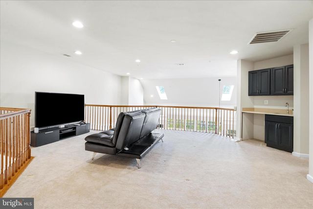 2830 MILL ISLAND PKWY, Frederick, MD 21701