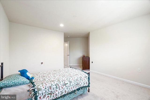 2830 MILL ISLAND PKWY, Frederick, MD 21701