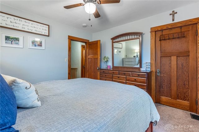 1820 John Glenn Road, Dayton, OH 45420