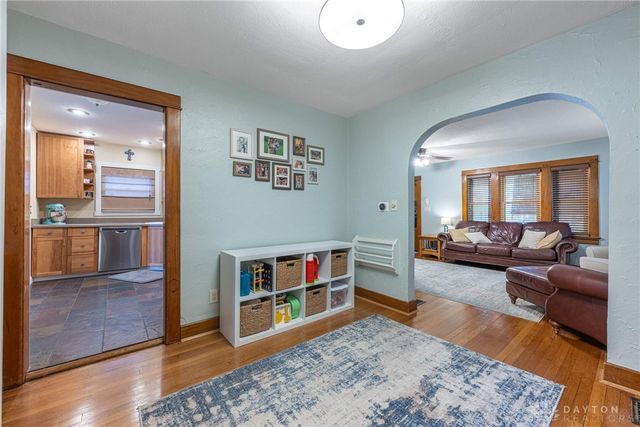 1820 John Glenn Road, Dayton, OH 45420