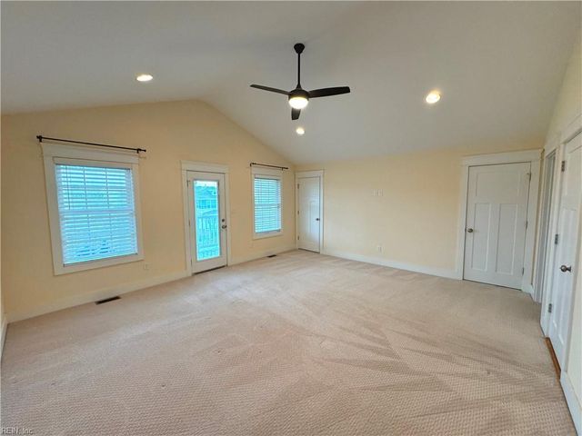 865 W Ocean View AVE, Norfolk, VA 23503