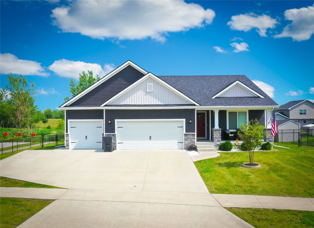 5453 Rowling Drive, Ames, IA 50014