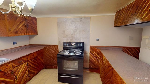 1320 Private Drive 18, Cordova, NM 87523