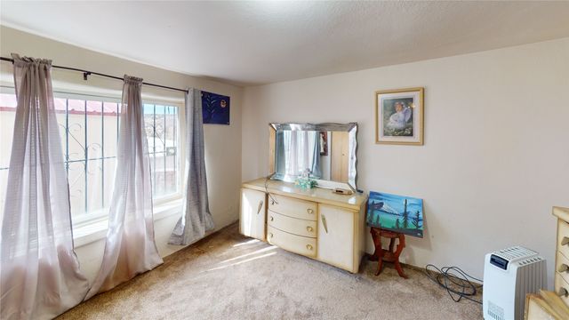1320 Private Drive 18, Cordova, NM 87523
