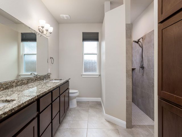 904 Central BLVD, Bertram, TX 78605