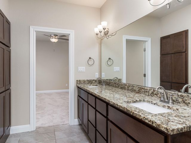 904 Central BLVD, Bertram, TX 78605