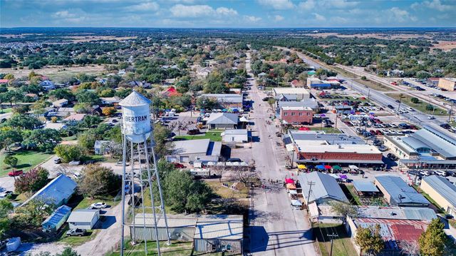 904 Central BLVD, Bertram, TX 78605