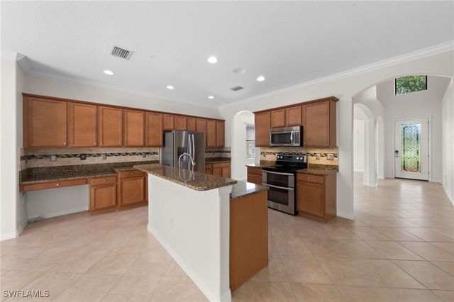 9416 River Otter DR, Fort Myers, FL 33912