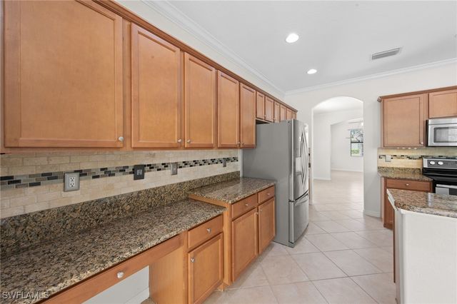 9416 River Otter DR, Fort Myers, FL 33912