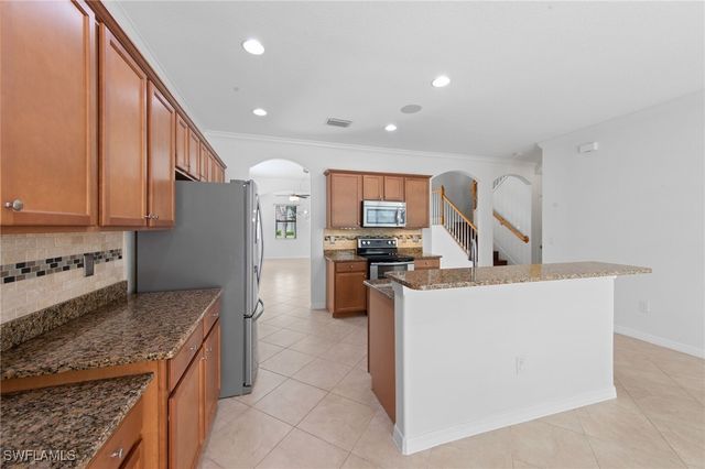 9416 River Otter DR, Fort Myers, FL 33912