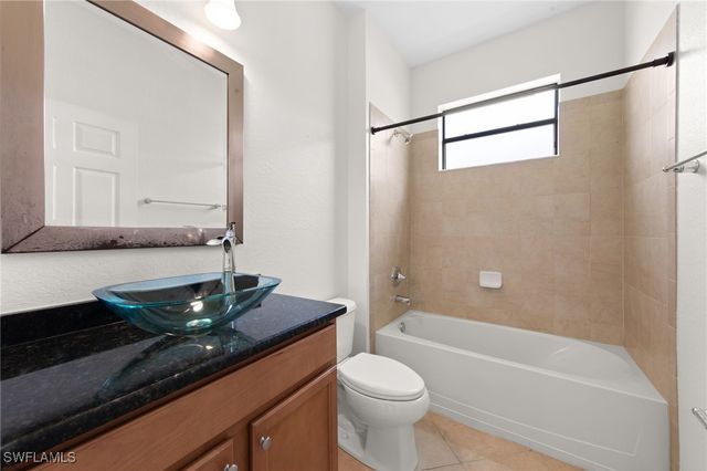 9416 River Otter DR, Fort Myers, FL 33912