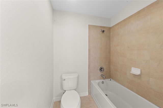 9416 River Otter DR, Fort Myers, FL 33912