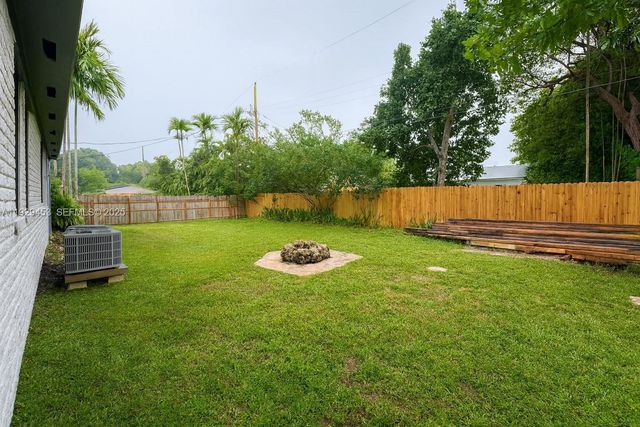 926 NW 59th St 3, Miami, FL 33127