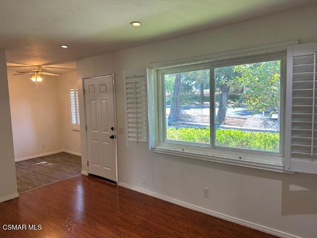 1477 Sequoia Avenue, Simi Valley, CA 93063