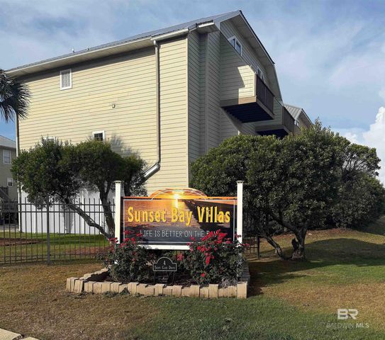 4 Yacht Club Drive 9, Daphne, AL 36526