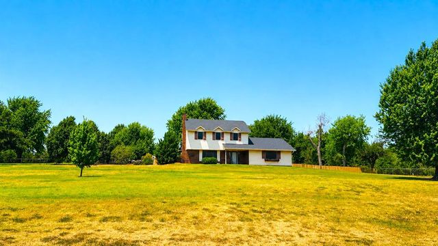 1445 Whippoorwill Drive, Choctaw, OK 73020