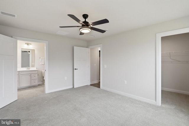 14 WYOMING WAY, Hedgesville, WV 25427