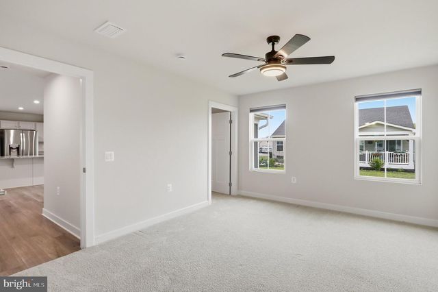 14 WYOMING WAY, Hedgesville, WV 25427
