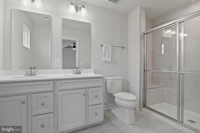 14 WYOMING WAY, Hedgesville, WV 25427