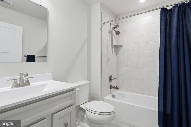 14 WYOMING WAY, Hedgesville, WV 25427