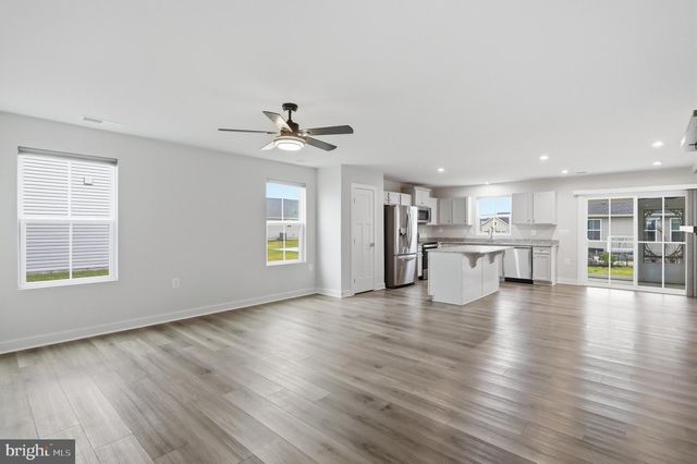 14 WYOMING WAY, Hedgesville, WV 25427