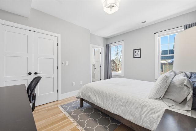 14 Maple St 14, Watertown, MA 02472