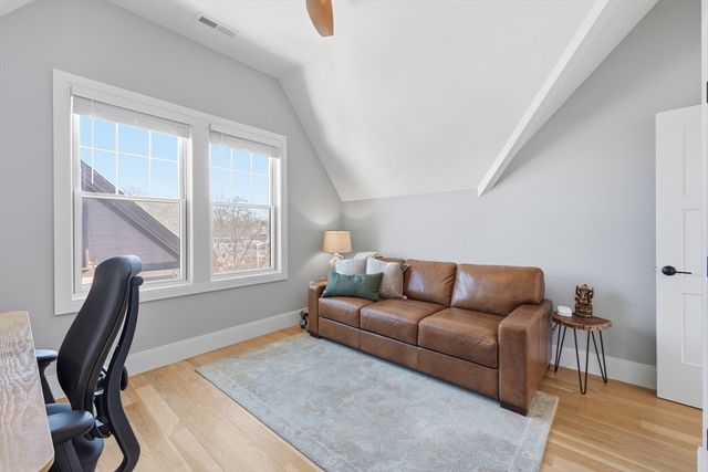 14 Maple St 14, Watertown, MA 02472