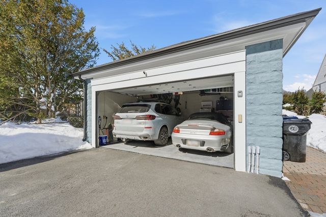 14 Maple St 14, Watertown, MA 02472