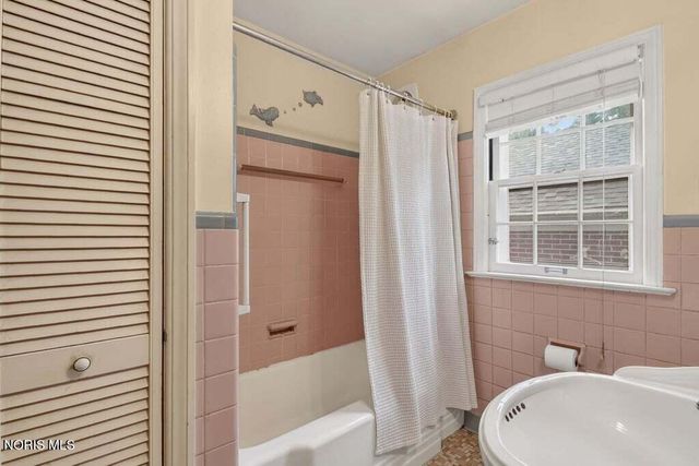 4318 Grantley Road, Toledo, OH 43613