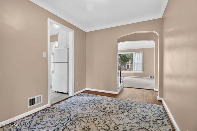 4318 Grantley Road, Toledo, OH 43613