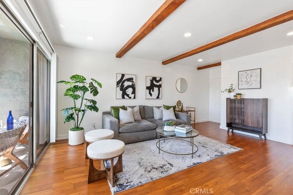 727 N Eucalyptus Avenue 18, Inglewood, CA 90302 — photo 4