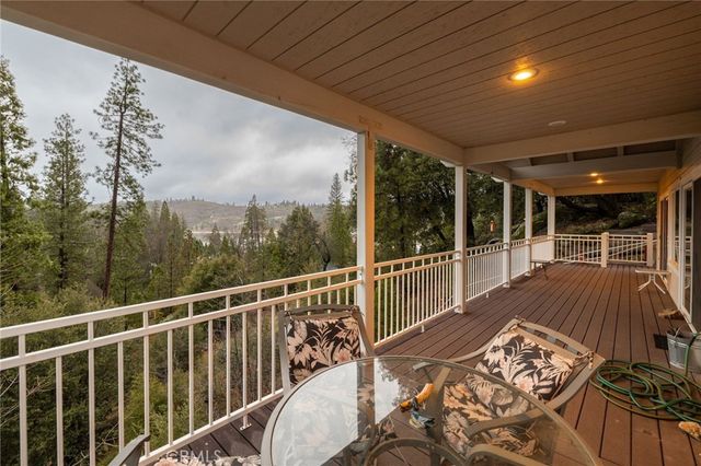 39818 Granite Ridge, Bass Lake, CA 93604