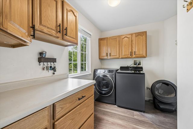 3070 Melbourne Lane, Lake In The Hills, IL 60156