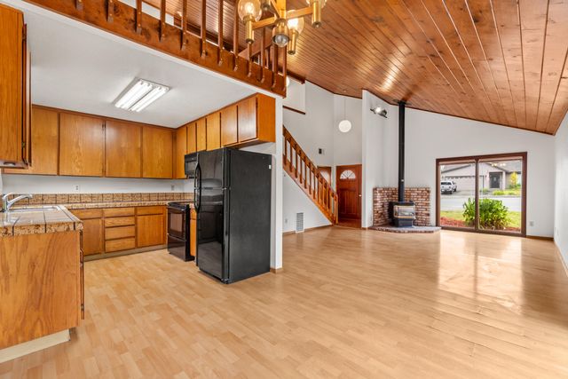 505 Ryan Court, Eureka, CA 95503
