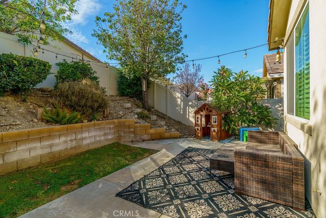 17918 Milkweed, San Bernardino, CA 92407