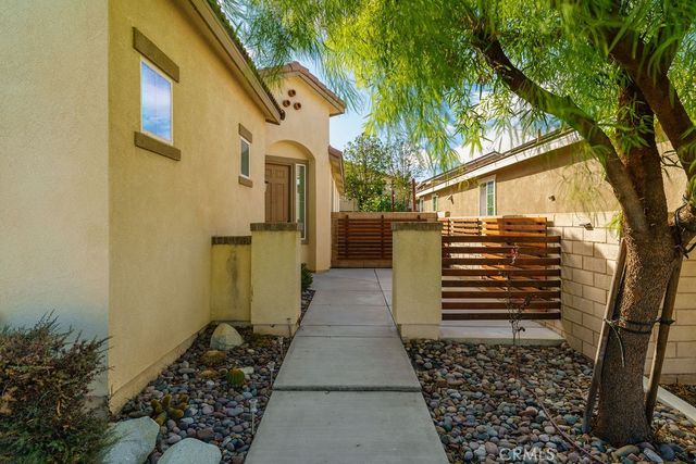 17918 Milkweed, San Bernardino, CA 92407
