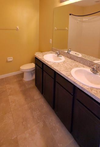 13955 SNAPPER FIN LANE, Tampa, FL 33637