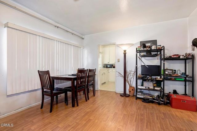 424 W Arbor Vitae Street, Inglewood, CA 90301