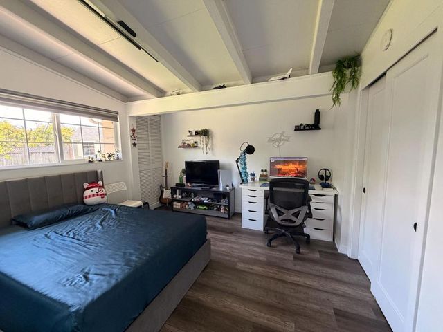 1130 Breezewood Court, Sunnyvale, CA 94089