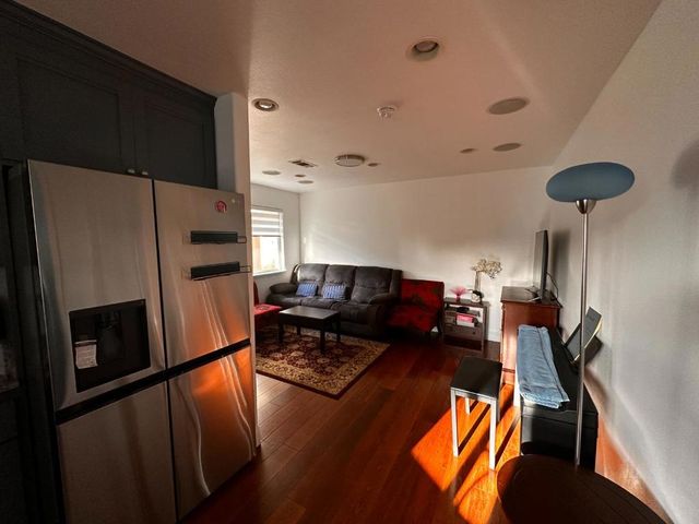 1130 Breezewood Court, Sunnyvale, CA 94089