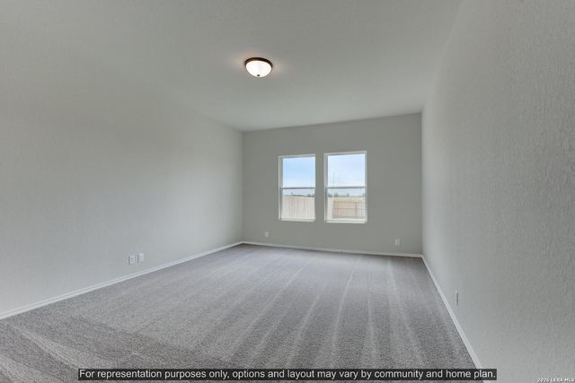 226 Brood Dr, Adkins, TX 78101