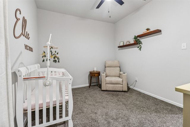 304 Crowfoot Drive, Fort Worth, TX 76131