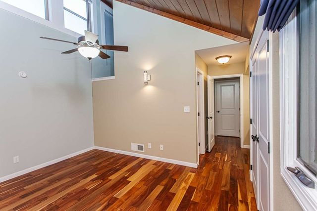 500 Marina Road E2, Murphy, NC 28906