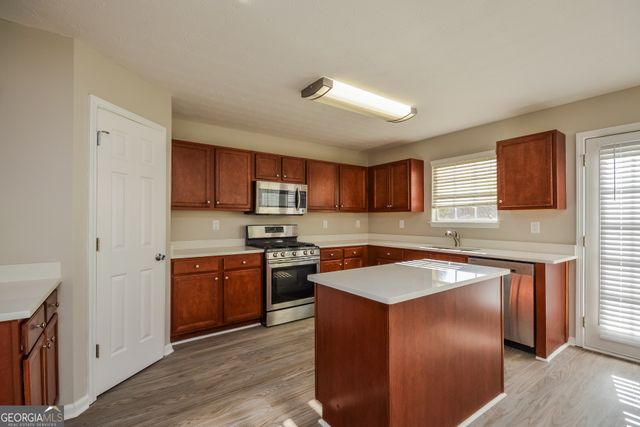 90 Emerson Trail, Covington, GA 30016