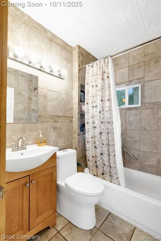 8459 Timken Avenue, Warren, MI 48089