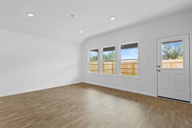 358 DENALI DR, Kyle, TX 78640