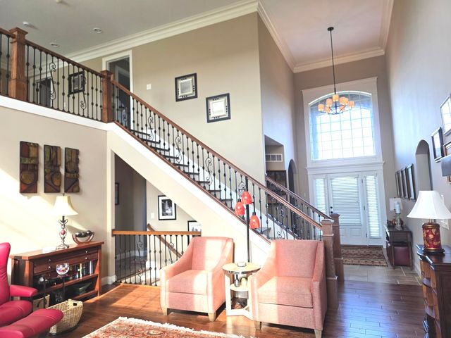 9667 Crossbow Drive N, Bloomington, IL 61705